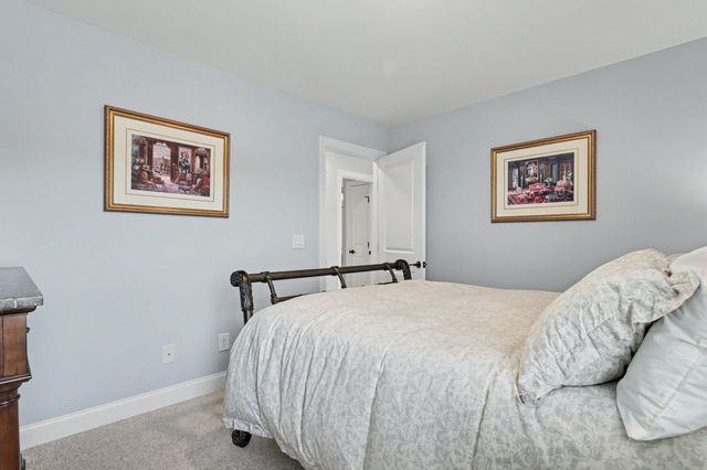 982 Luxborough Dr, Hendersonville, TN 37075
