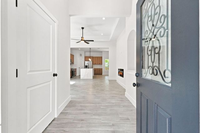 3020 Apache Street, Willis, TX 77378