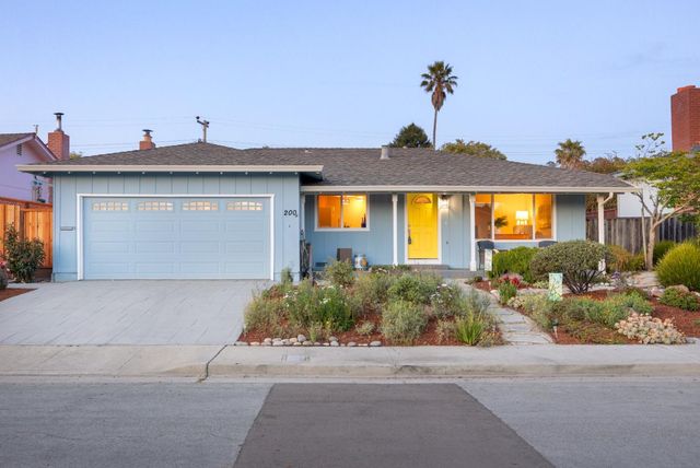 200 Magellan Street, Capitola, CA 95010