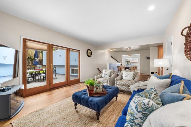 200 Magellan Street, Capitola, CA 95010