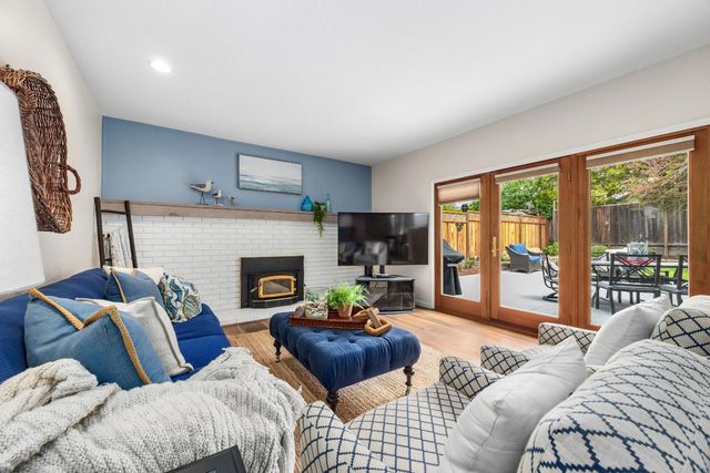 200 Magellan Street, Capitola, CA 95010