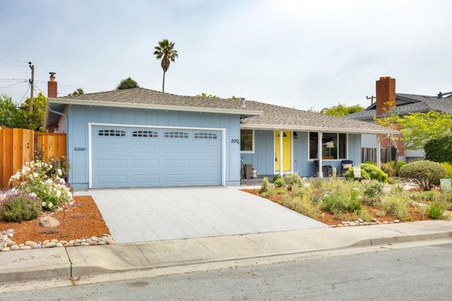 200 Magellan Street, Capitola, CA 95010