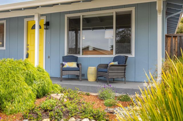 200 Magellan Street, Capitola, CA 95010