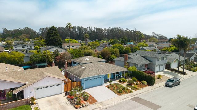 200 Magellan Street, Capitola, CA 95010