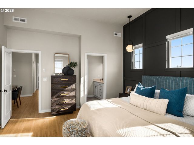 3445 Se EVERWOOD Ln, Hillsboro, OR 97123