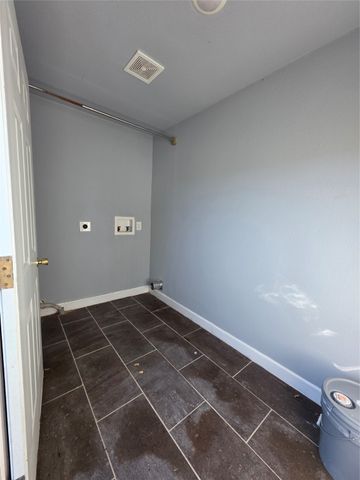 1653 Bell Avenue, Blue Mound, TX 76131