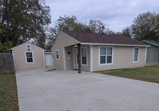 1653 Bell Avenue, Blue Mound, TX 76131
