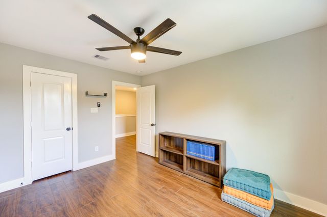 436 Owens Street, Houston, TX 77029