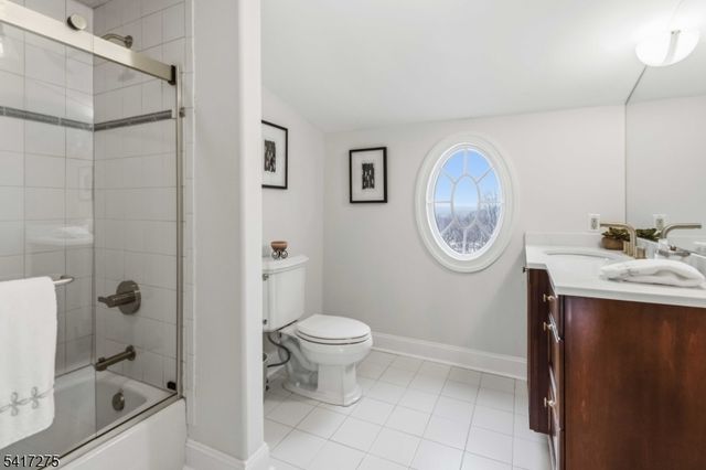 76 Skyline Dr, Morris Twp., NJ 07960