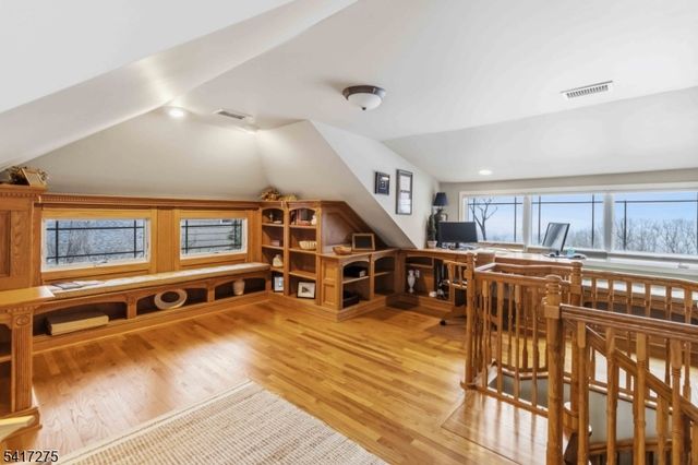 76 Skyline Dr, Morris Twp., NJ 07960