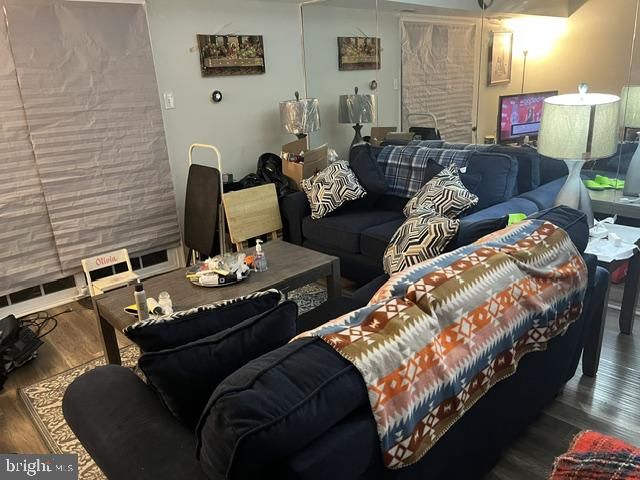 21 LA CASCATA TNHS, Clementon, NJ 08021