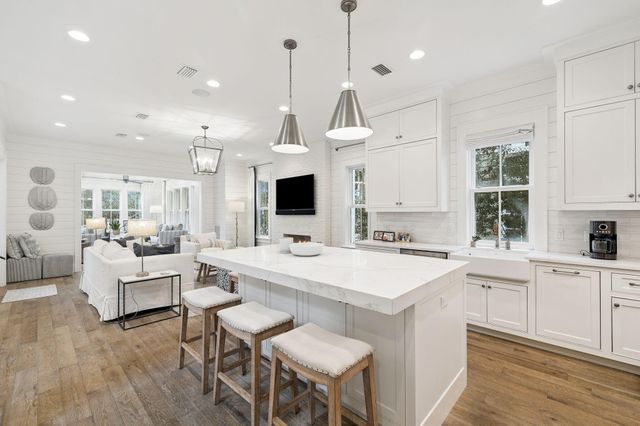 17 Compass Point Way, Watersound, FL 32461