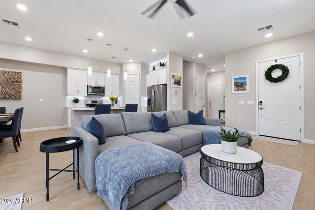 17038 N 50TH Place, Scottsdale, AZ 85254