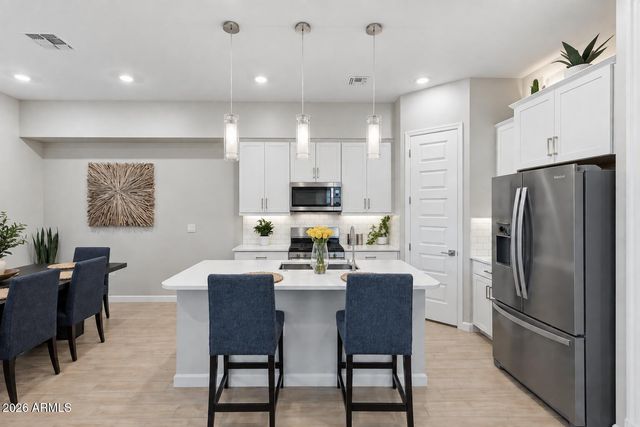 17038 N 50TH Place, Scottsdale, AZ 85254