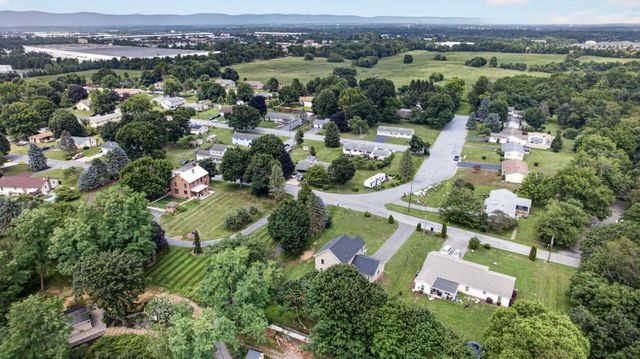 191 GREENVIEW DR, Carlisle, PA 17015