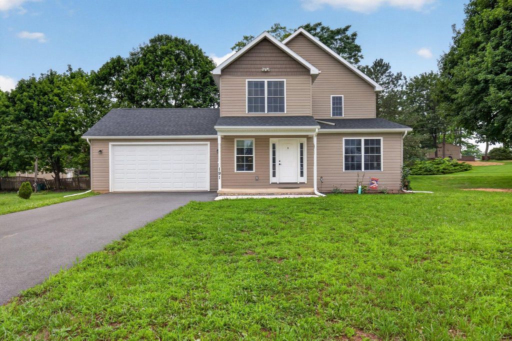 191 GREENVIEW DR, Carlisle, PA 17015