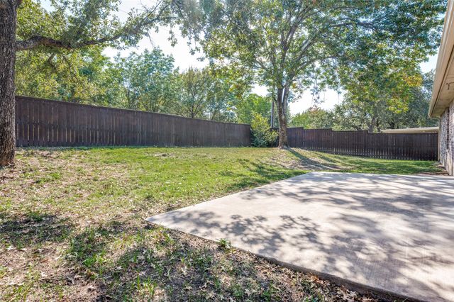 2606 Whetstone Drive, Corinth, TX 76210