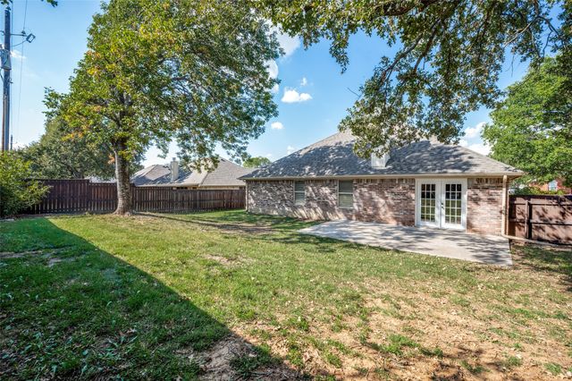 2606 Whetstone Drive, Corinth, TX 76210