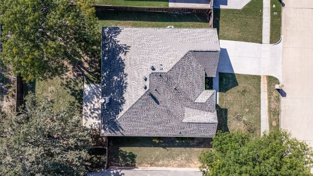 2606 Whetstone Drive, Corinth, TX 76210