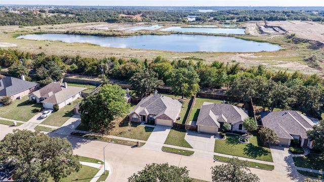 2606 Whetstone Drive, Corinth, TX 76210