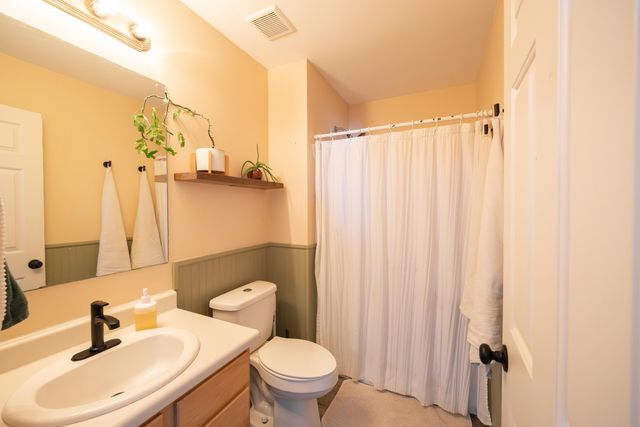 2717 Sycamore River Drive, Fowlerville, MI 48836