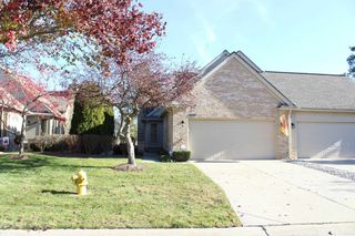 52192 Southview Ridge, Macomb Twp, MI 48042
