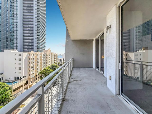 444 NE 30th Street NE 903, Miami, FL 33137