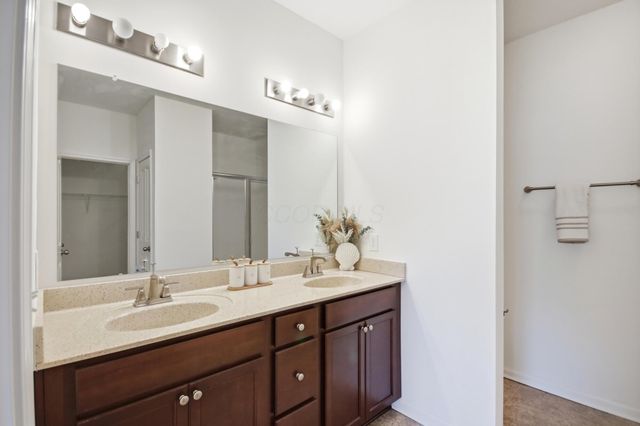 3774 Evelynton Avenue, Lewis Center, OH 43035