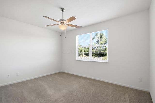 3774 Evelynton Avenue, Lewis Center, OH 43035