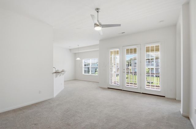 3774 Evelynton Avenue, Lewis Center, OH 43035