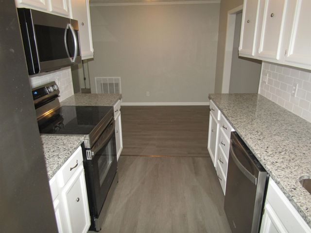 1306 Apache Dr., Salina, KS 67401