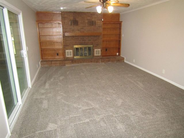 1306 Apache Dr., Salina, KS 67401