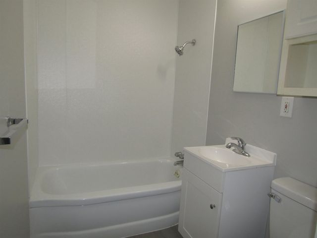 1306 Apache Dr., Salina, KS 67401