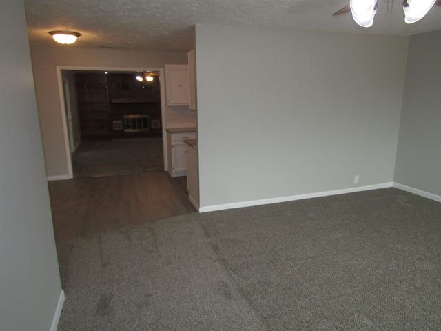 1306 Apache Dr., Salina, KS 67401