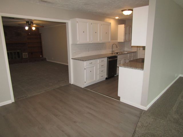 1306 Apache Dr., Salina, KS 67401