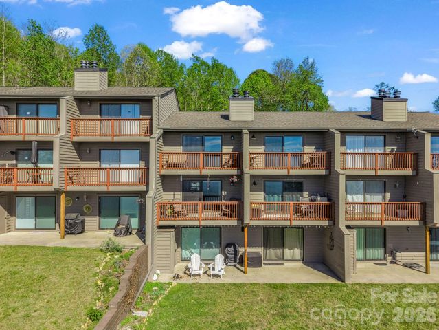 2881 White Oak Mountain Road A 9, Columbus, NC 28722