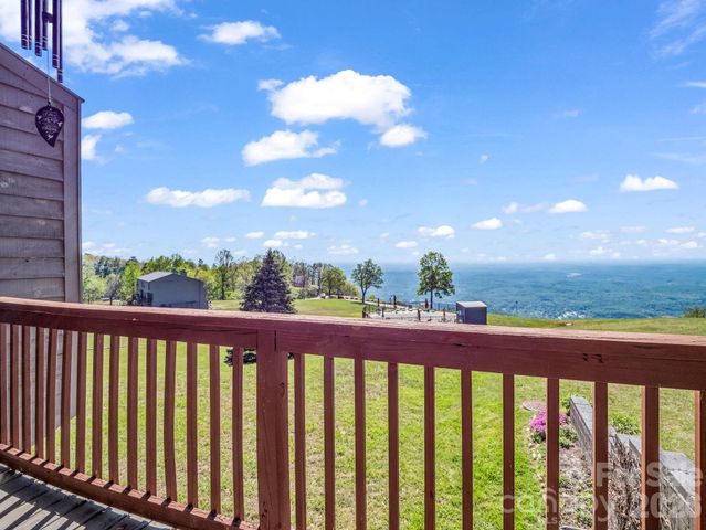 2881 White Oak Mountain Road A 9, Columbus, NC 28722