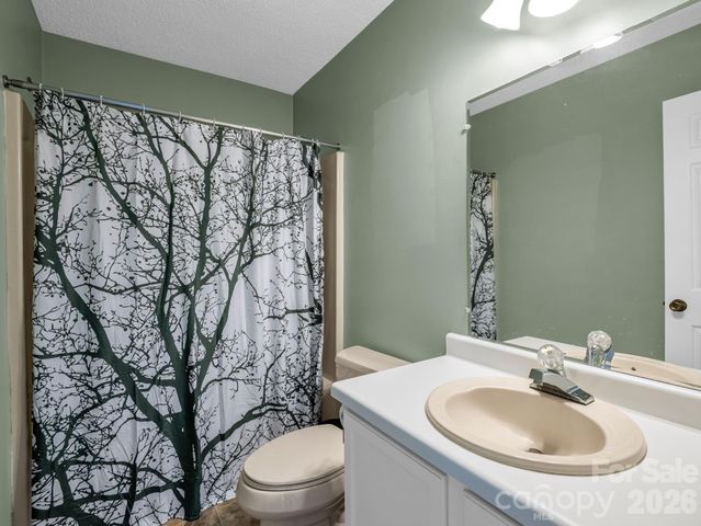 2881 White Oak Mountain Road A 9, Columbus, NC 28722