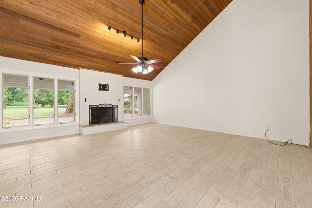 1212 N Wilderness Trail, Carencro, LA 70520