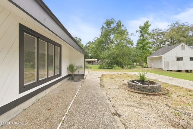 1212 N Wilderness Trail, Carencro, LA 70520