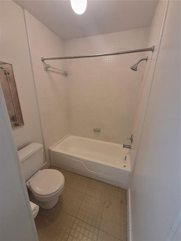 8301 BARDMOOR BOULEVARD 210, Seminole, FL 33777