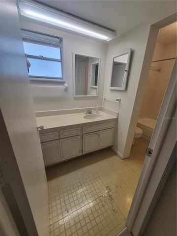 8301 BARDMOOR BOULEVARD 210, Seminole, FL 33777
