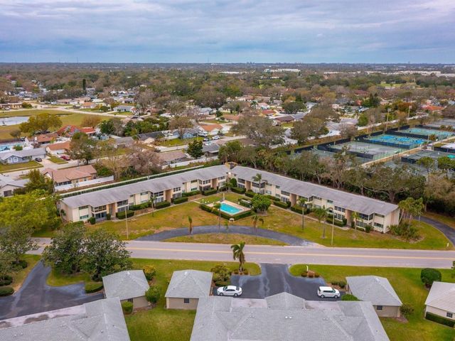 8301 BARDMOOR BOULEVARD 210, Seminole, FL 33777