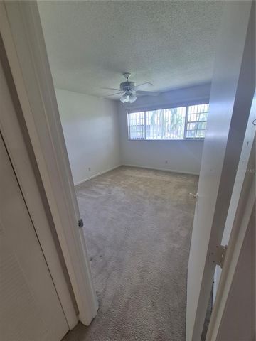 8301 BARDMOOR BOULEVARD 210, Seminole, FL 33777