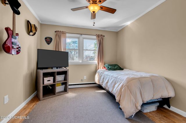 73 Dahlia Lane, Toms River, NJ 08753