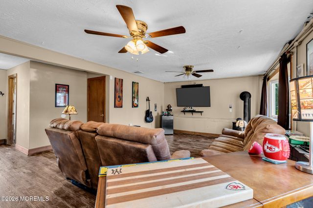 73 Dahlia Lane, Toms River, NJ 08753