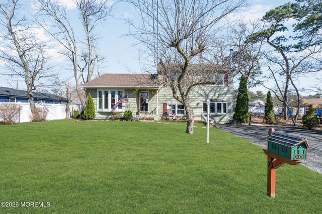73 Dahlia Lane, Toms River, NJ 08753