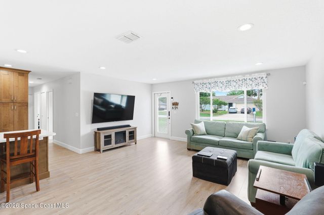 145 Nesbitt Street NE, Palm Bay, FL 32907
