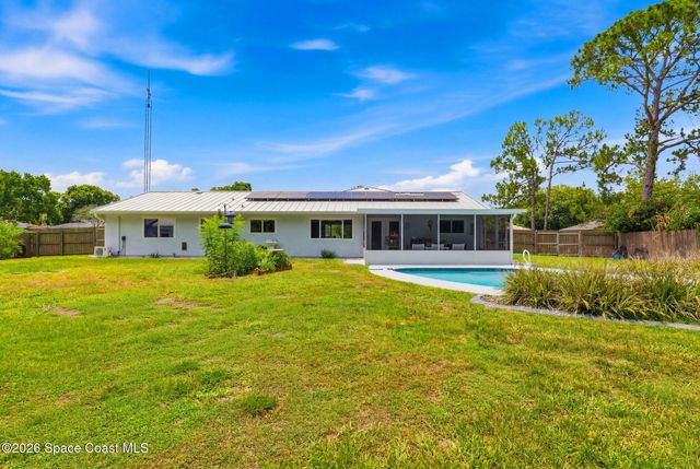 145 Nesbitt Street NE, Palm Bay, FL 32907