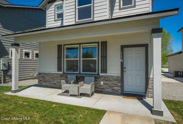 116 W Dustarr LN, Ponderay, ID 83852